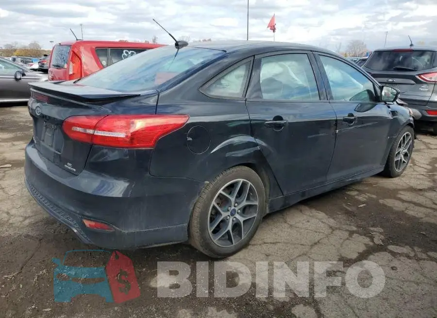 1FADP3F22GL260132 Photo# 3