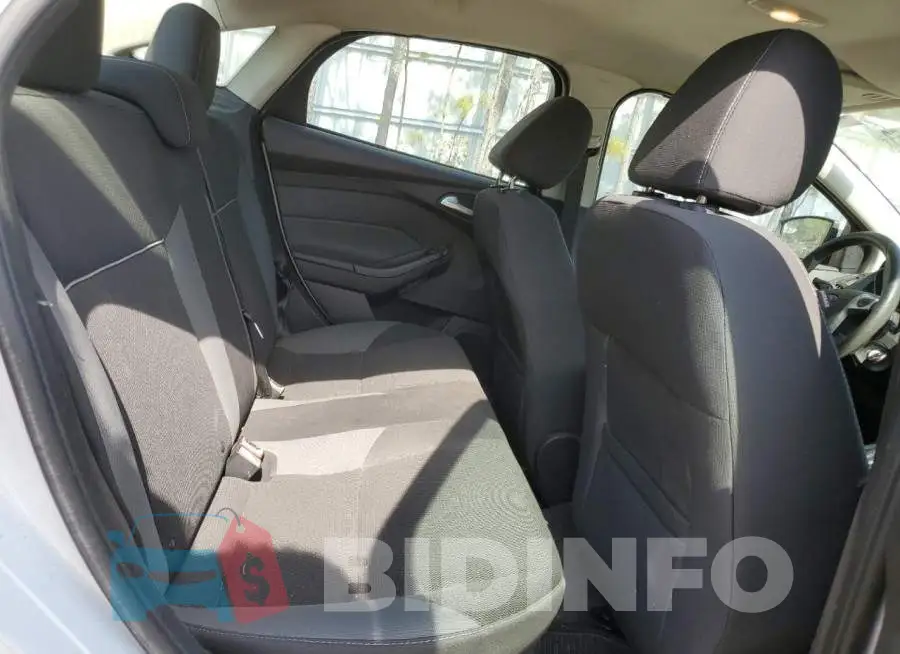 1FADP3F27EL338773 Photo# 10