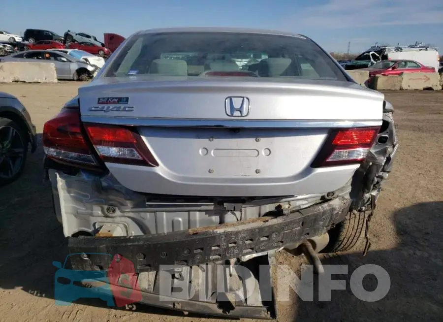 19XFB2F82EE028698 Photo# 6