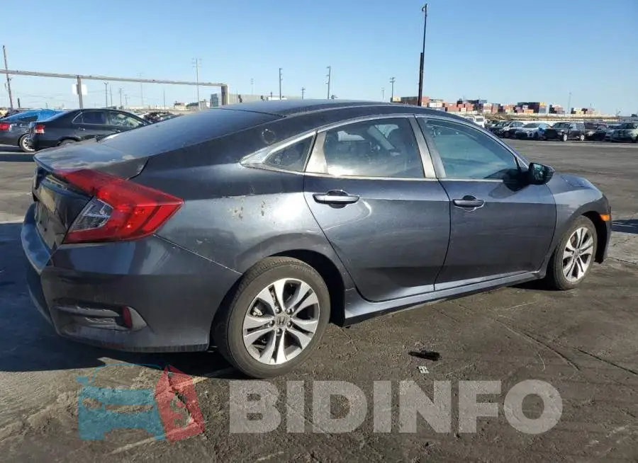 19XFC2F50GE232924 Photo# 3