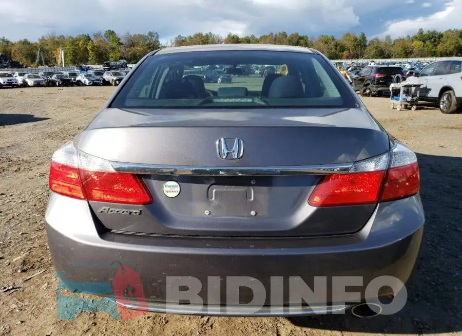 1HGCR2F34EA286244 Photo# 6