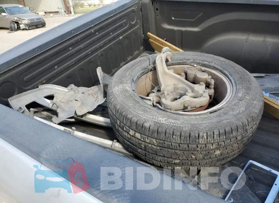 1C6RR6LT6FS639607 Photo# 12