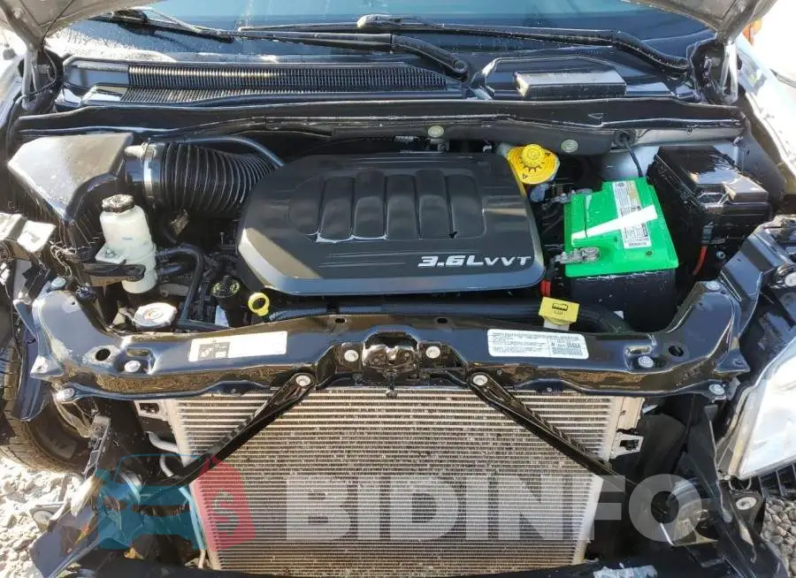 2C4RC1BGXER383084 Photo# 12