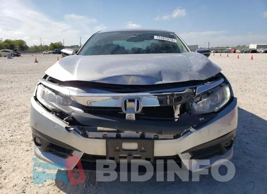 19XFC1F74HE017995 Photo# 5