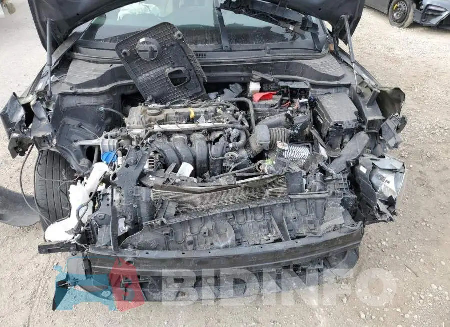 KNDJ23AU6M7749643 Photo# 11
