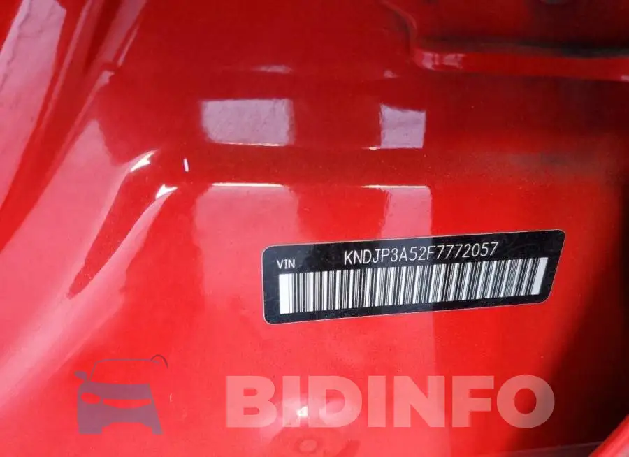 KNDJP3A52F7772057 Photo# 13