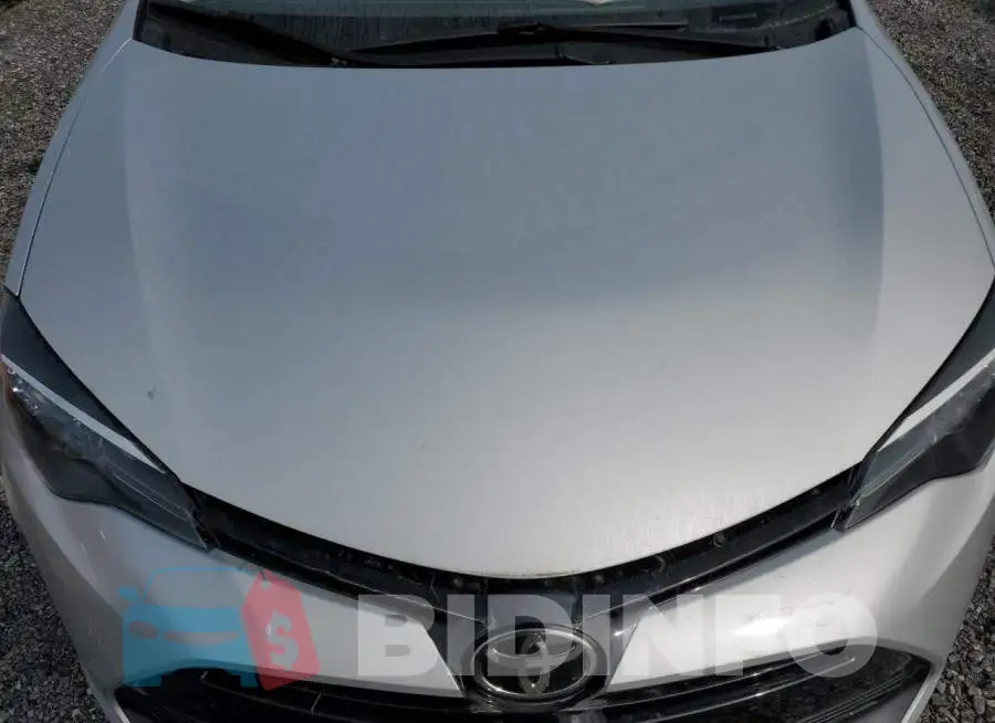 2T1BURHE5JC049820 Photo# 11