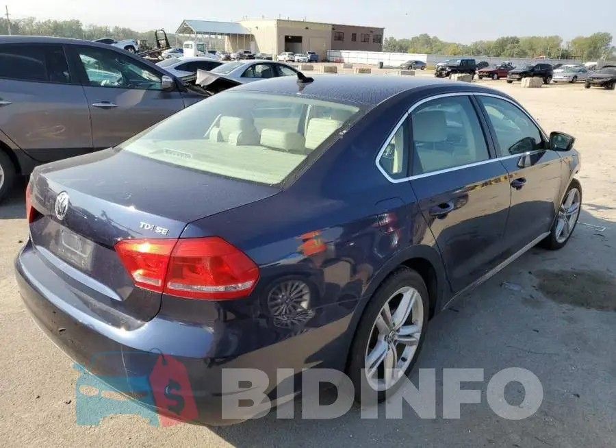 1VWBN7A31EC102325 Photo# 3