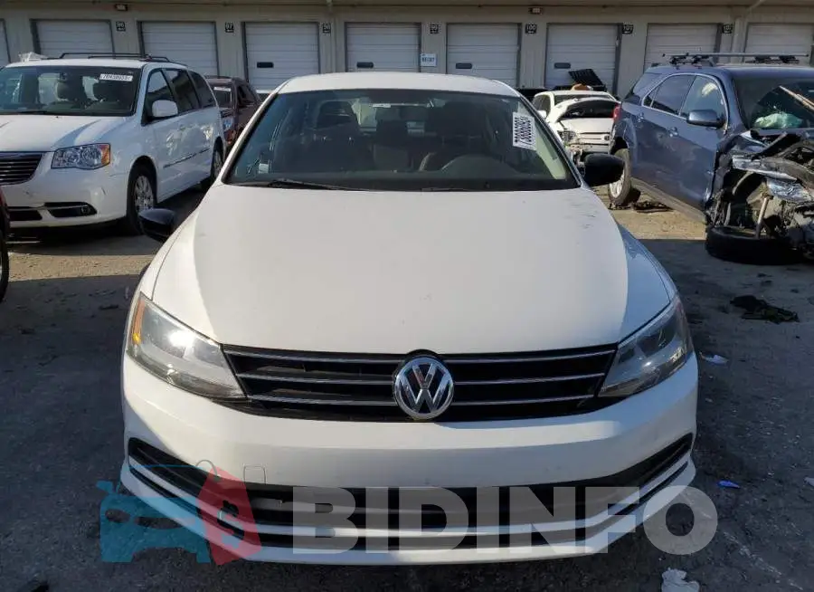 3VW267AJ9GM319019 Photo# 5