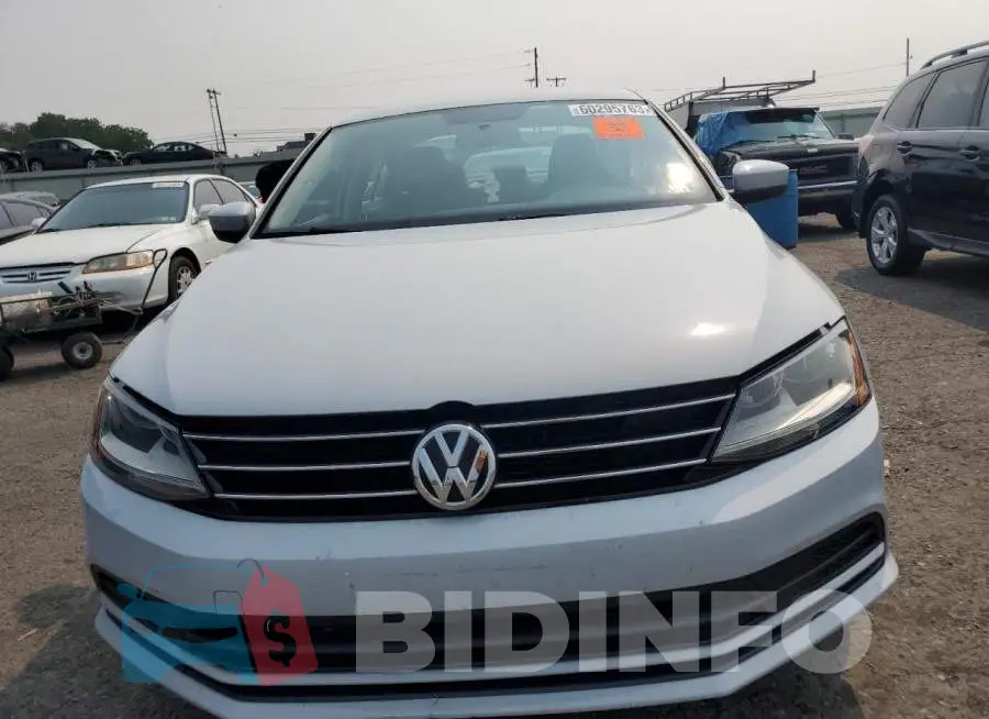 3VW2B7AJ2HM390446 Photo# 5
