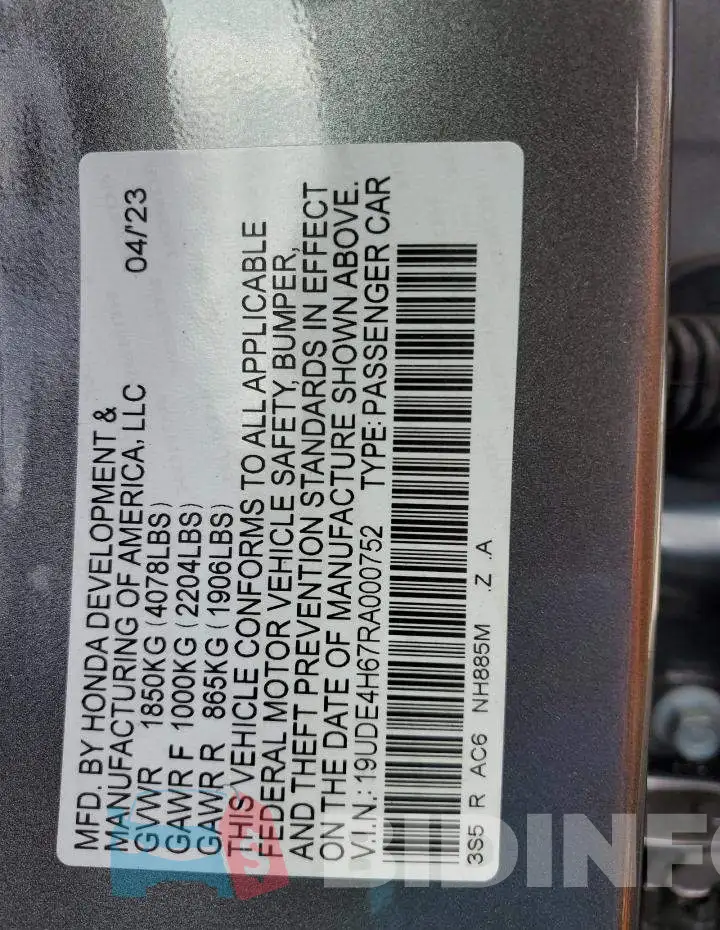 19UDE4H67RA000752 Photo# 12