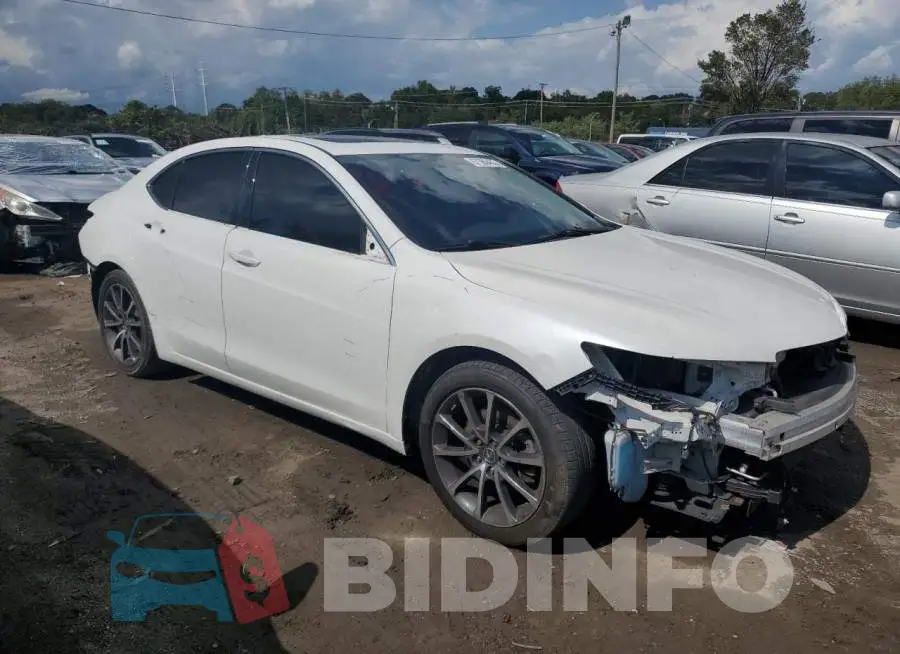 19UUB2F35GA008741 Photo# 4