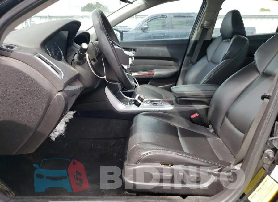 19UUB2F38GA002805 Photo# 7