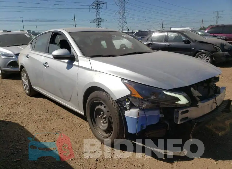 1N4BL4BV2PN367422 Photo# 4