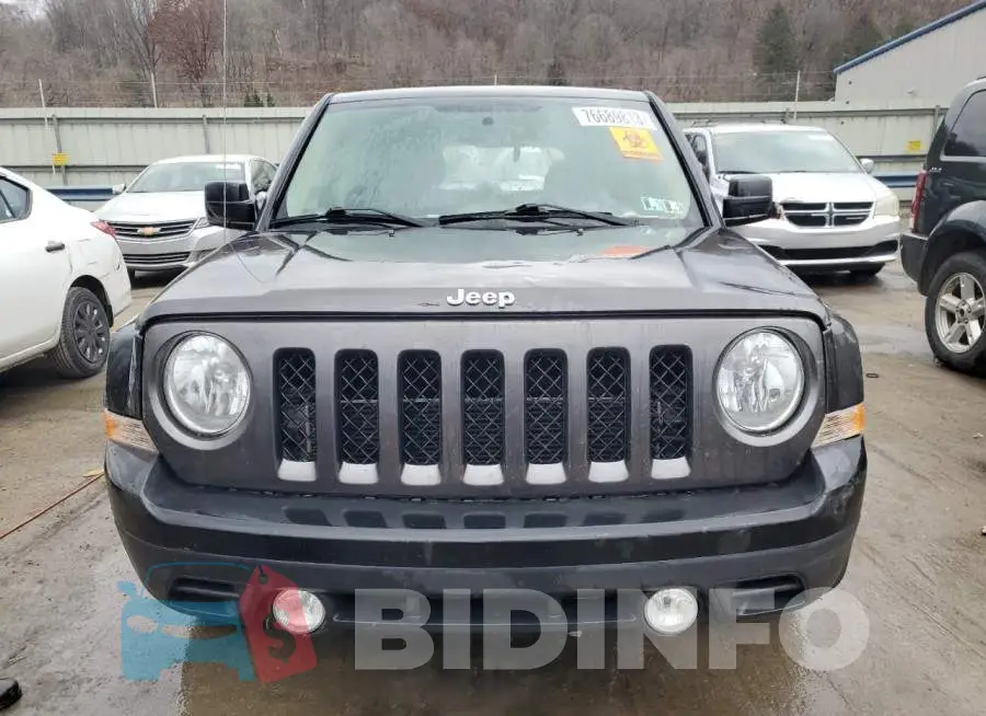 1C4NJRFB9HD178963 Photo# 5