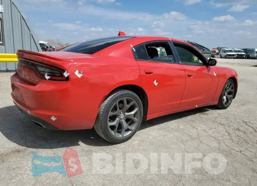 2C3CDXHG6FH897832 Photo# 3