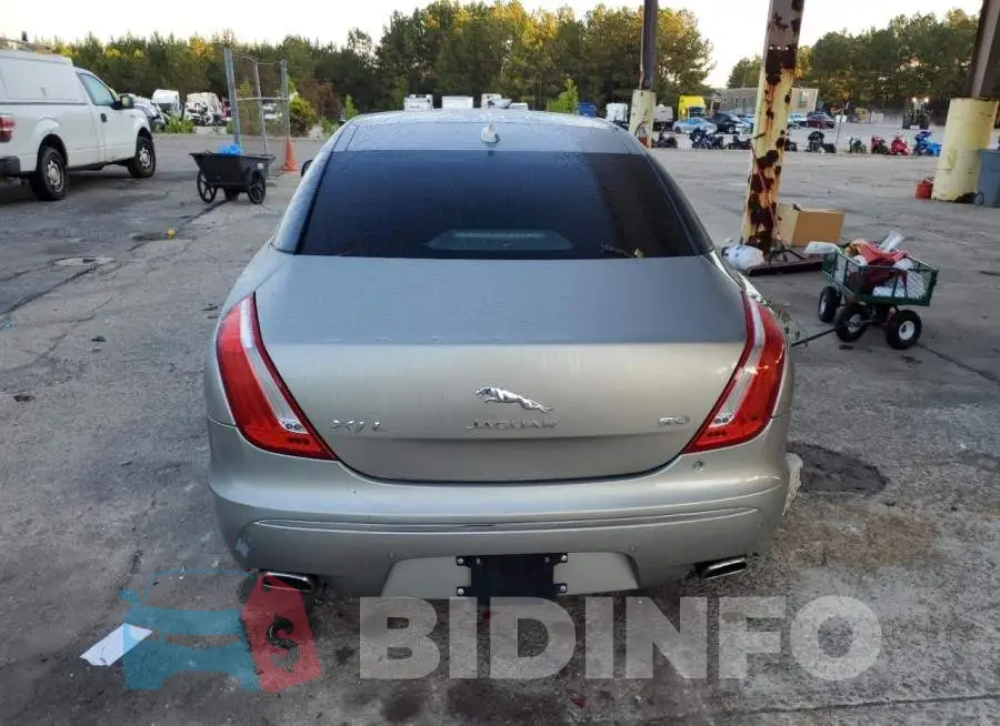 SAJWA2GT5EMV73769 Photo# 6
