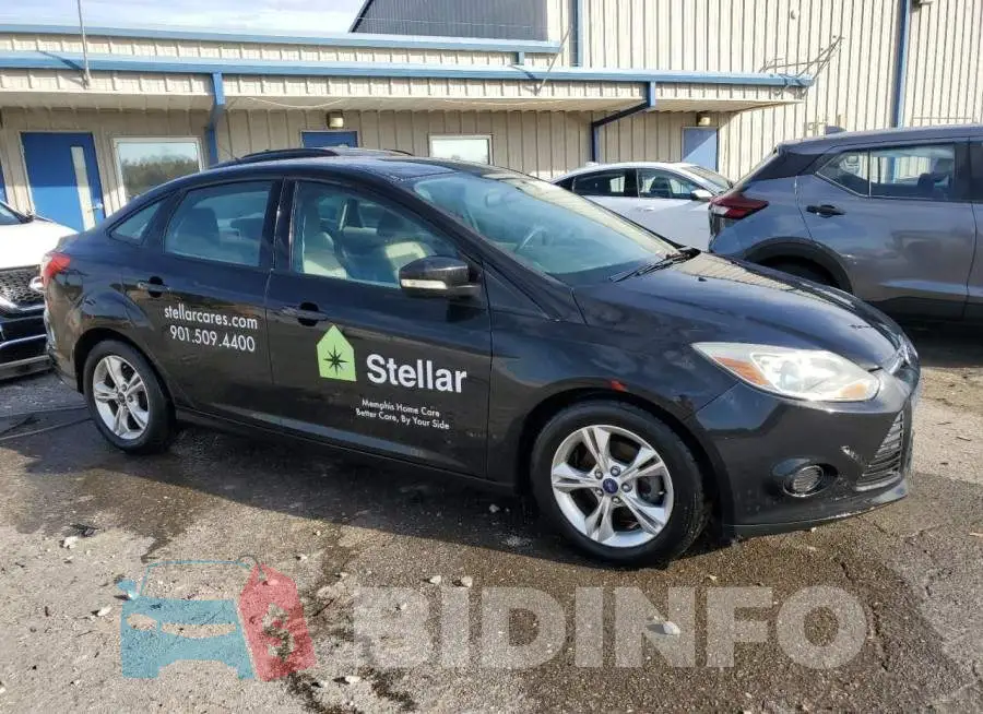 1FADP3F23EL353531 Photo# 4
