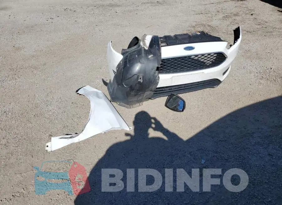 1FADP3F24FL262673 Photo# 12