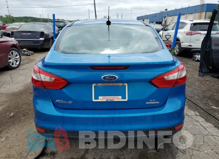 1FADP3F26EL129427 Photo# 6