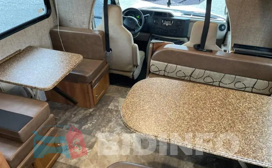 1FDWE3FS1HDC33116 Photo# 6