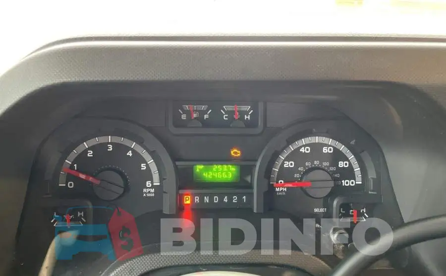 1FDWE3FS1HDC33116 Photo# 8