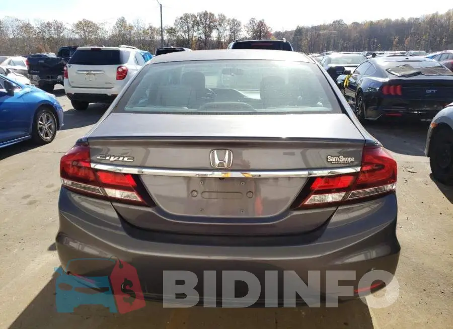 19XFB2F82EE067792 Photo# 6