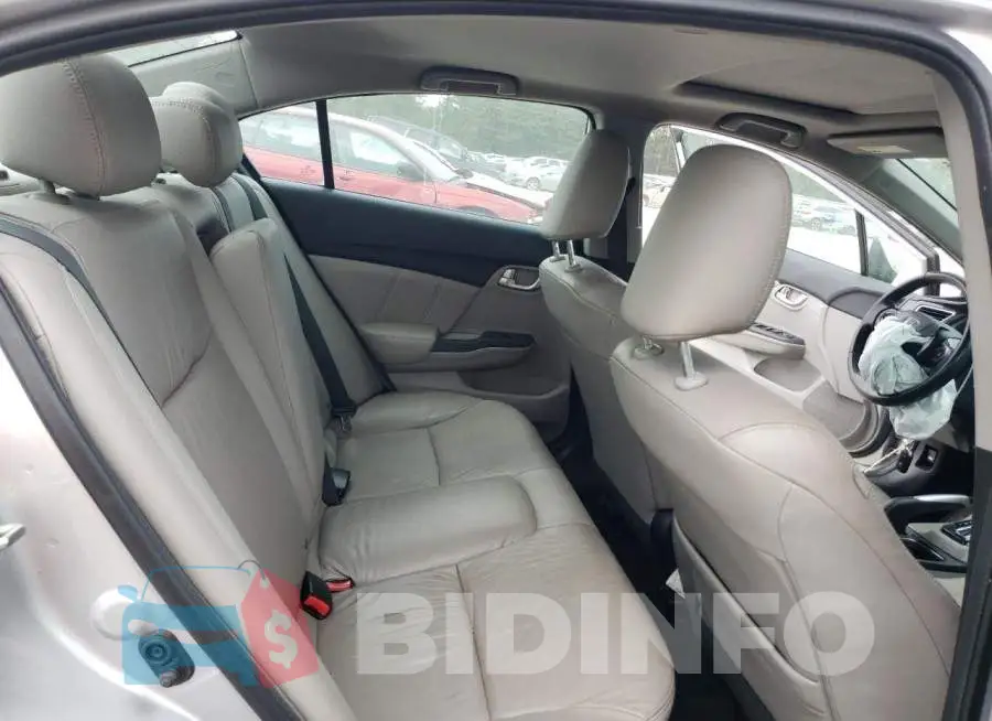 19XFB2F9XEE083747 Photo# 10