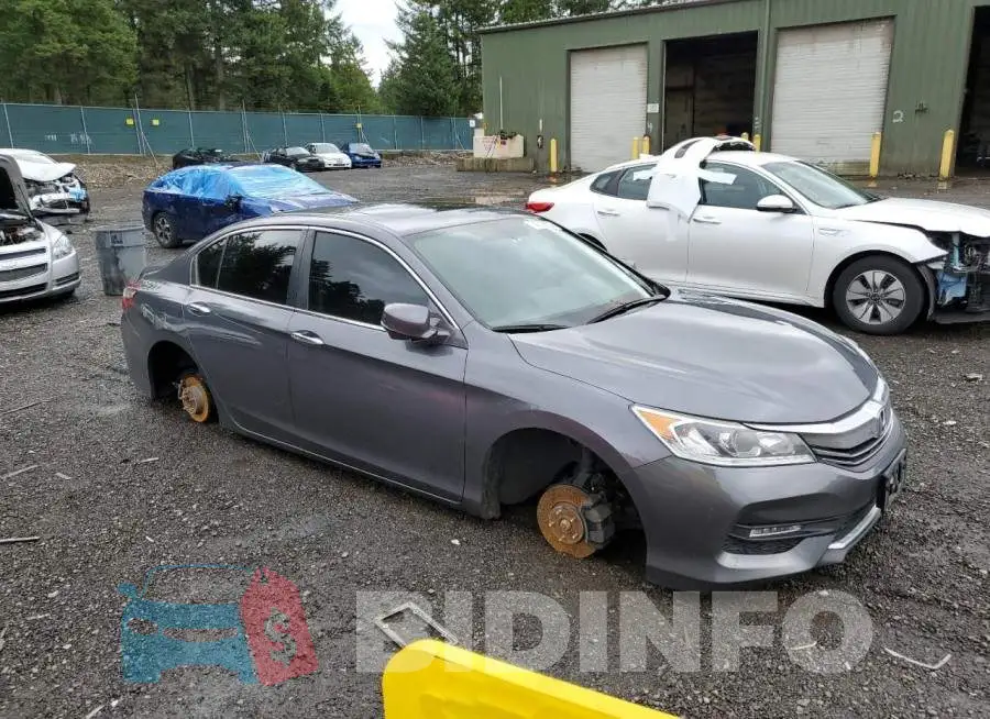 1HGCR2F89HA192019 Photo# 4