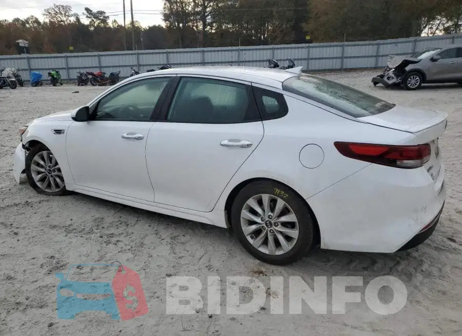 5XXGT4L35JG228546 Photo# 2