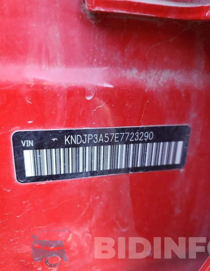 KNDJP3A57E7723290 Photo# 13