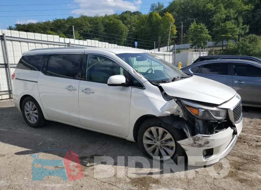 KNDMC5C18G6139990 Photo# 4