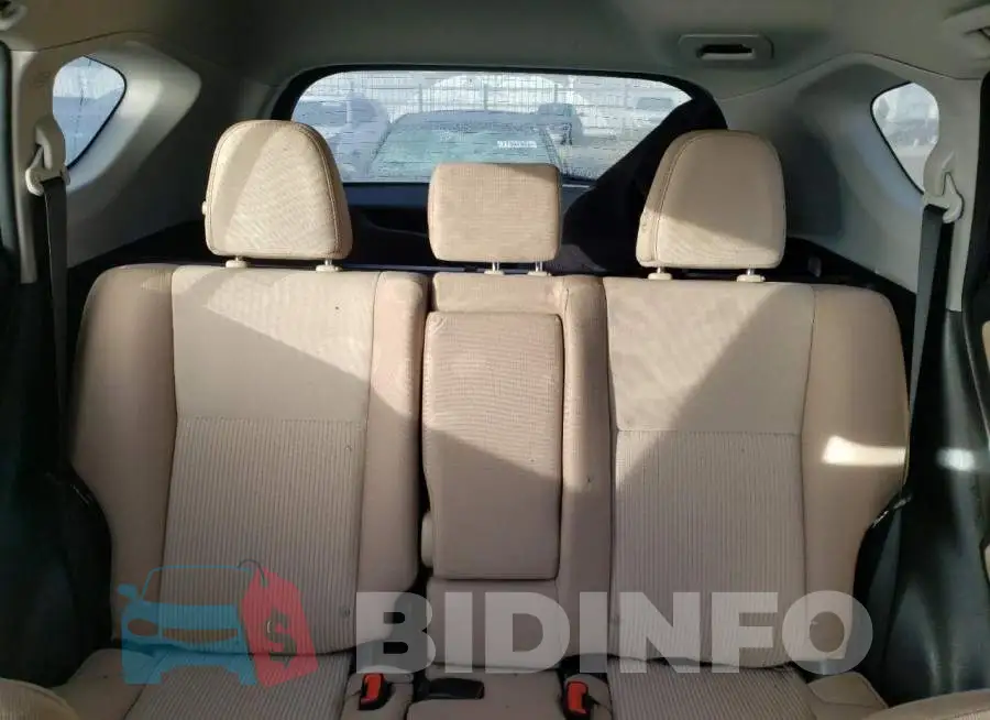 2T3RFREV7EW214047 Photo# 10