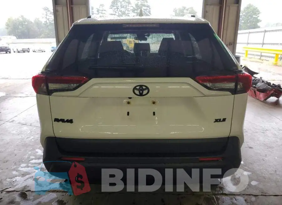 JTMW1RFV6PD106454 Photo# 6