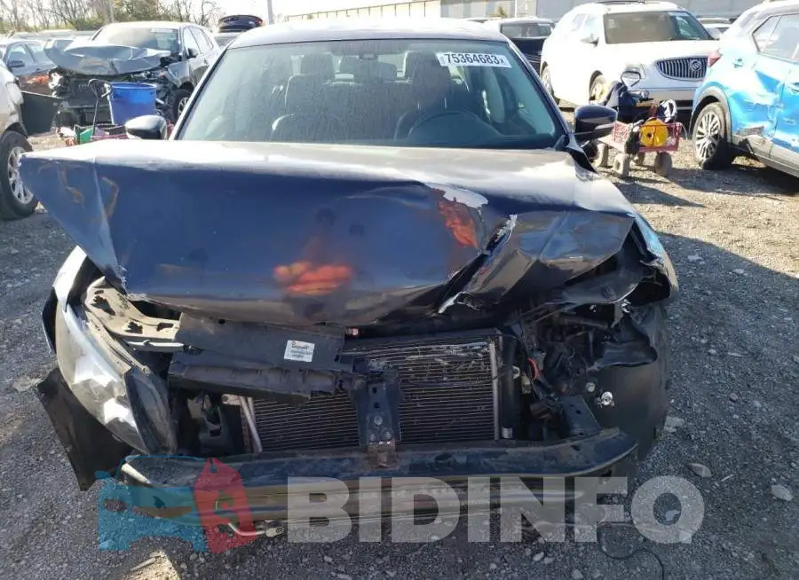 1VWAS7A33FC073254 Photo# 5