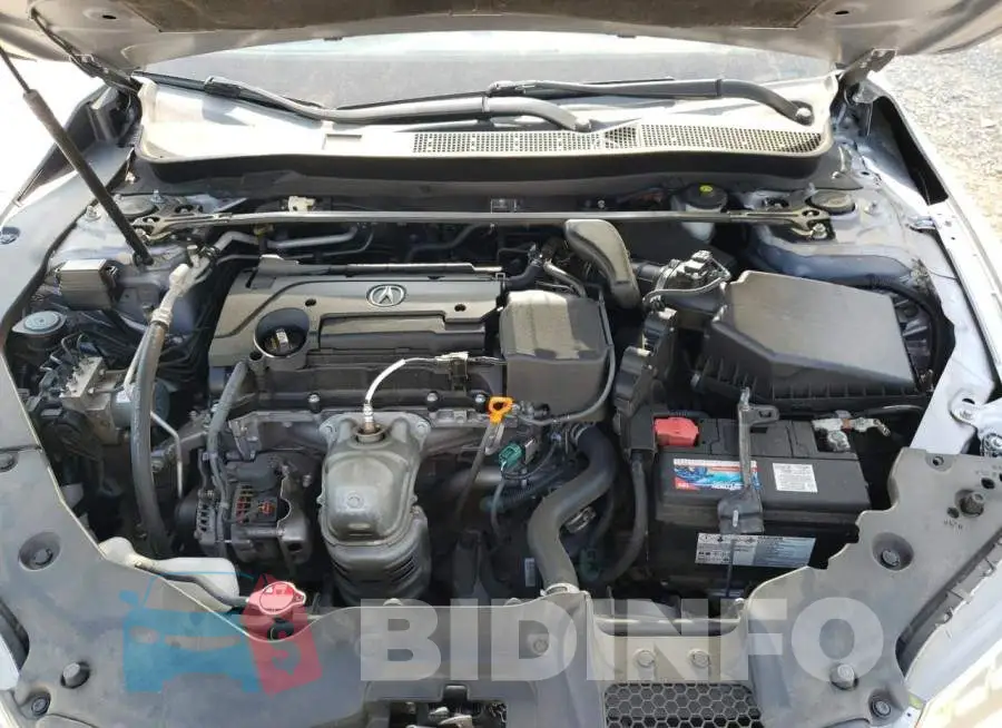 19UUB1F31FA017607 Photo# 11