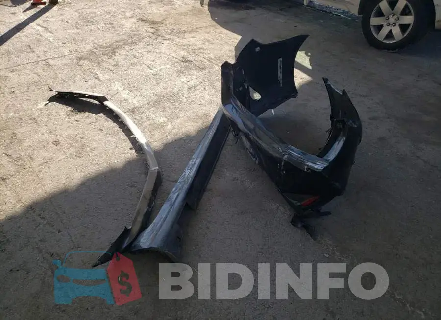19UUB1F5XFA017591 Photo# 12