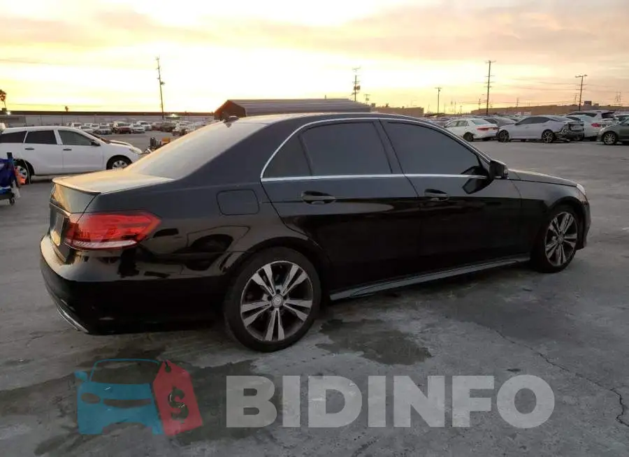 WDDHF5KB3EB042824 Photo# 3