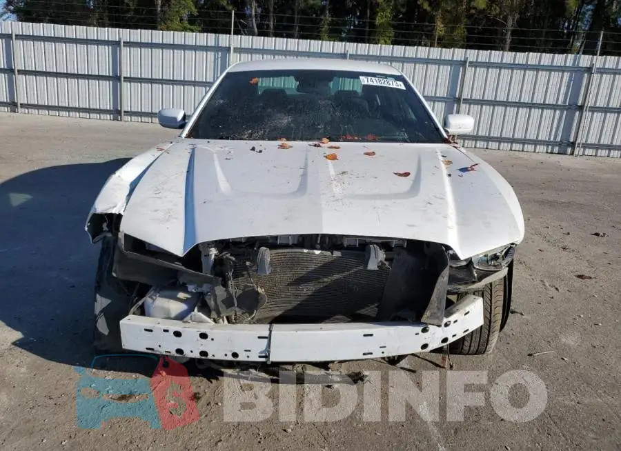 2C3CDXAT9EH145824 Photo# 5