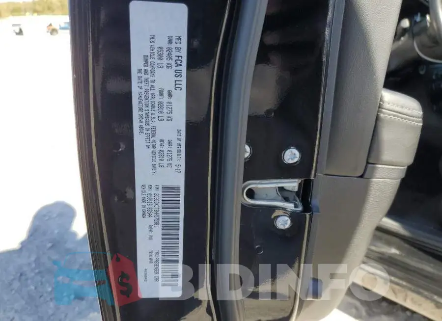 2C3CDXCT3HH575981 Photo# 12