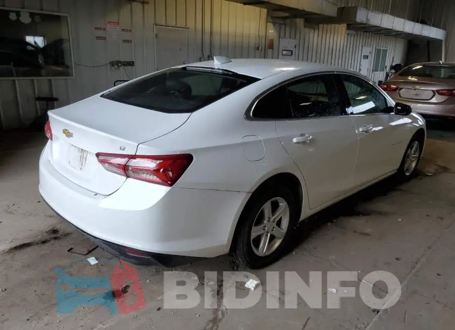 1G1ZD5ST4NF152165 Photo# 3
