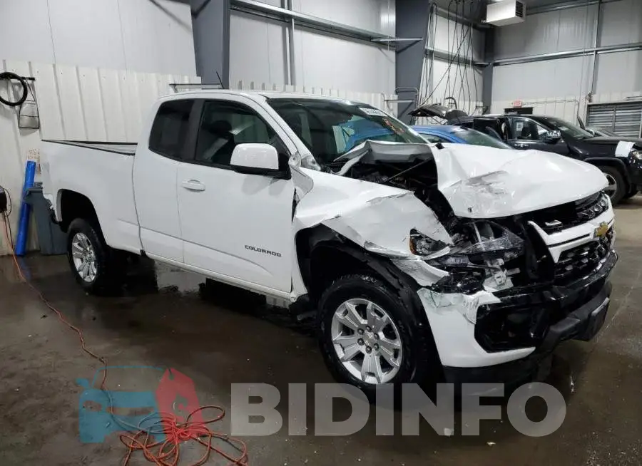1GCHSCEA3M1280481 Photo# 4