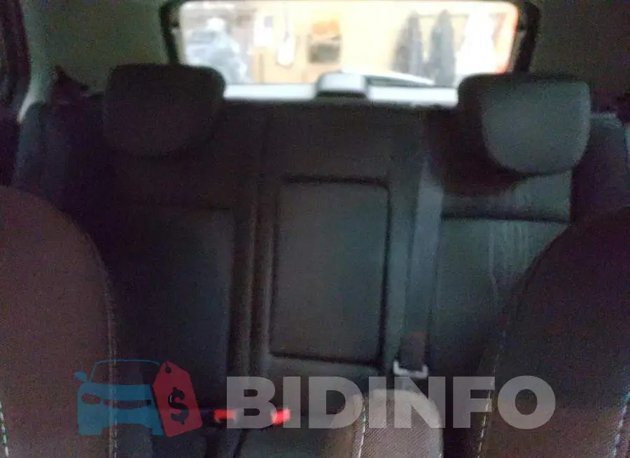 3GNCJRSB3FL228154 Photo# 10