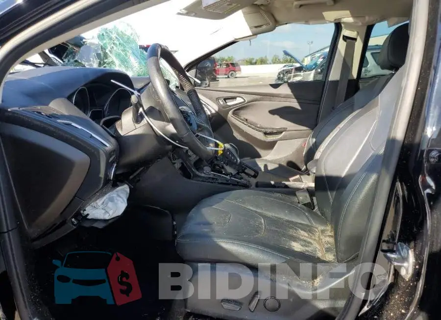 1FADP3N25HL320584 Photo# 7
