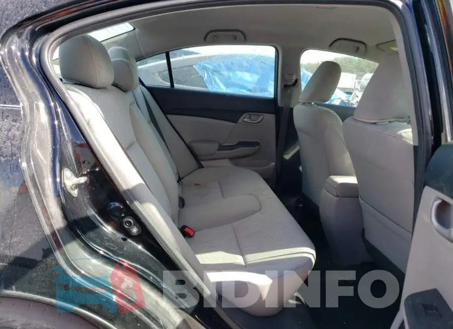 19XFB2F57FE099841 Photo# 10