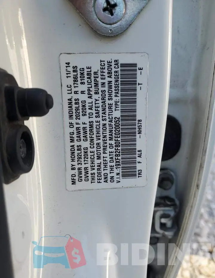 19XFB2F80FE020052 Photo# 12