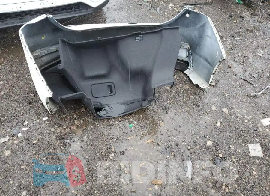 3KPC24A69LE121509 Photo# 12