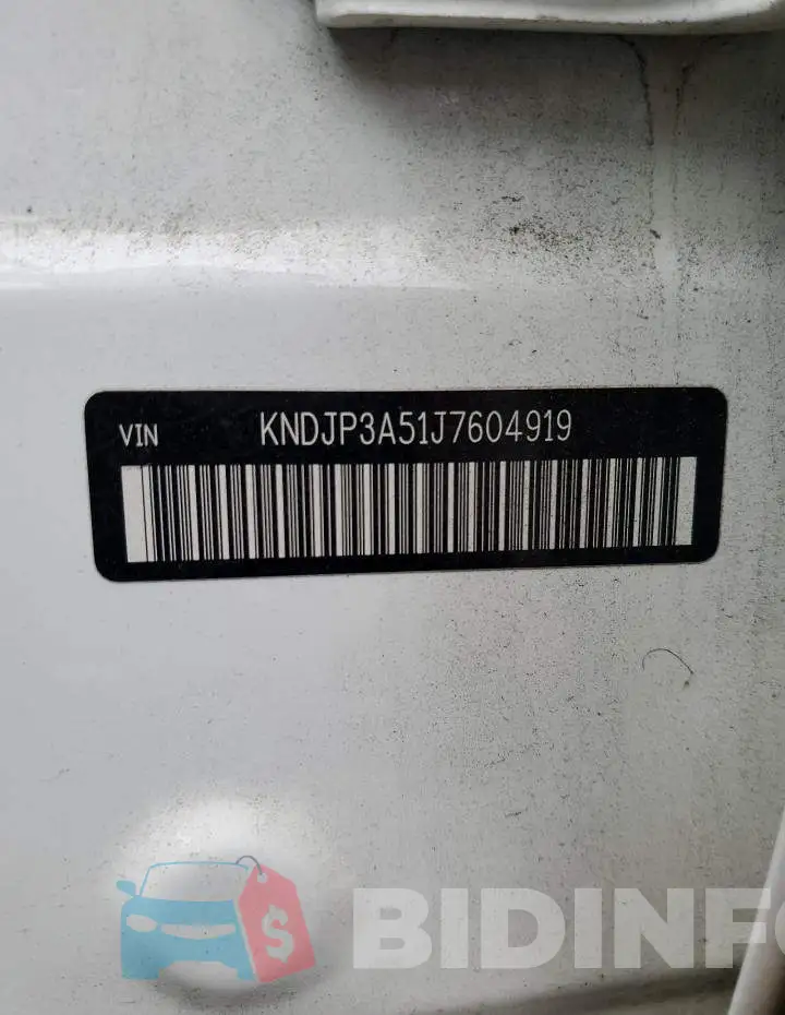 KNDJP3A51J7604919 Photo# 13
