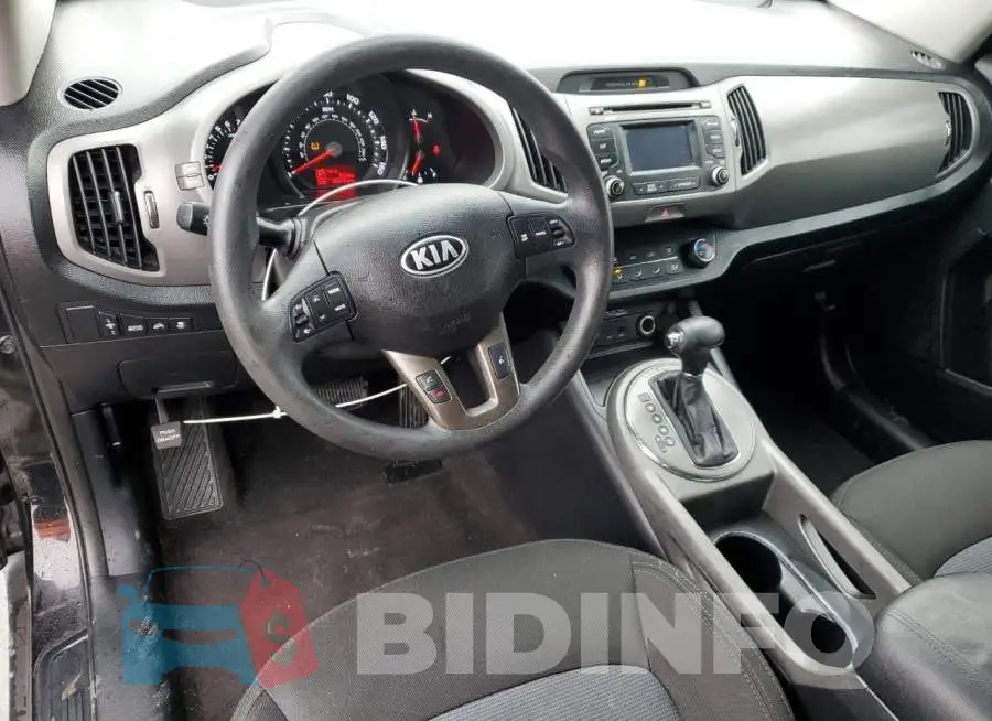 KNDPB3AC3F7673562 Photo# 8