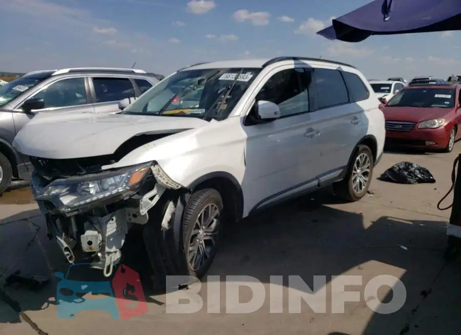 JA4AD3A39GZ061852 Photo# 1